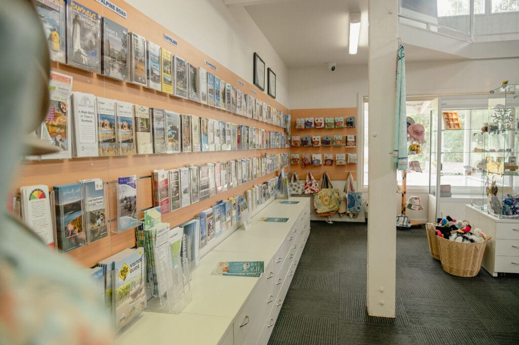 Lakes Entrance Visitor Information Centre (22)