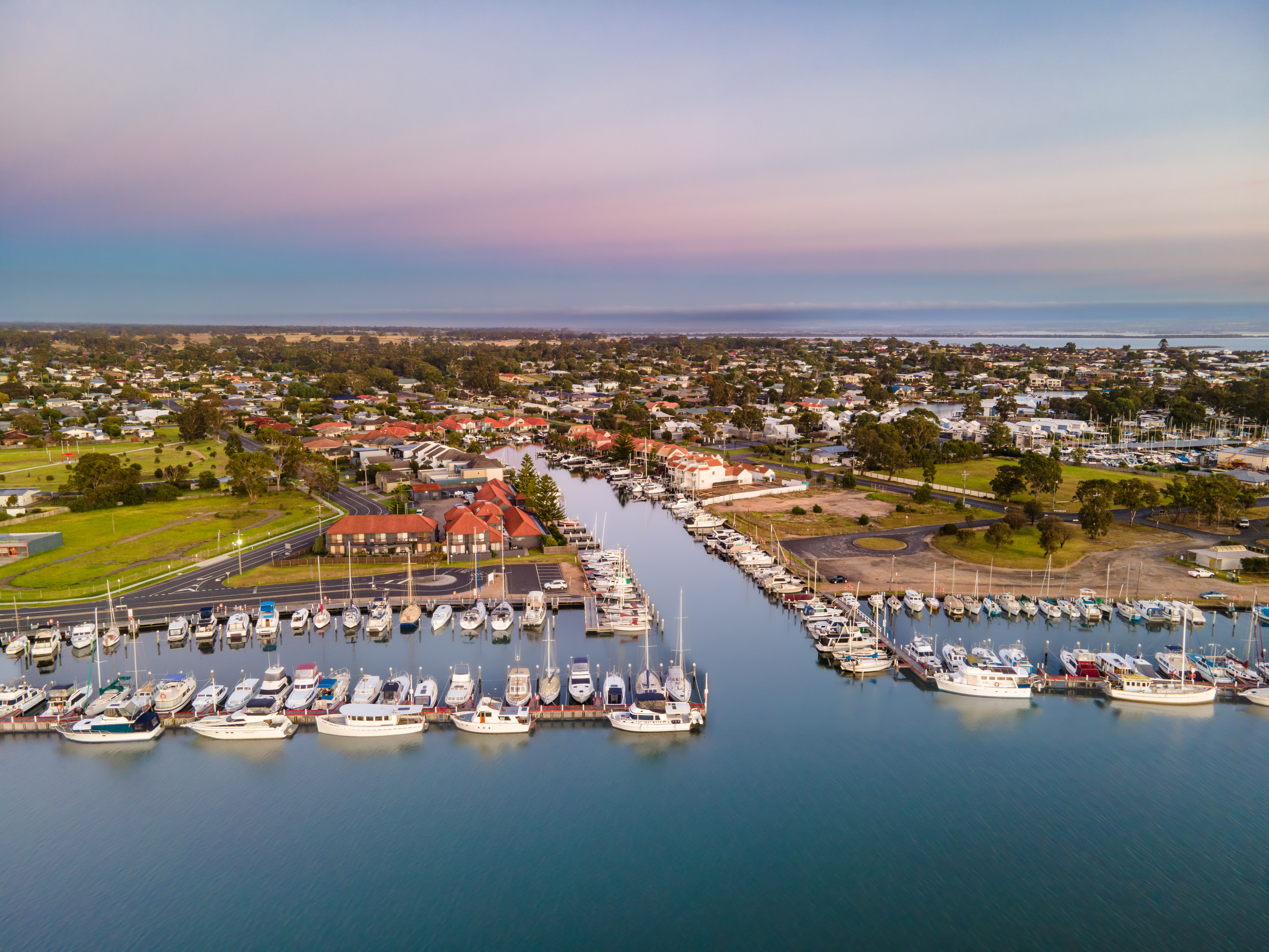Mariners Cove Motel Apartments at Paynesville