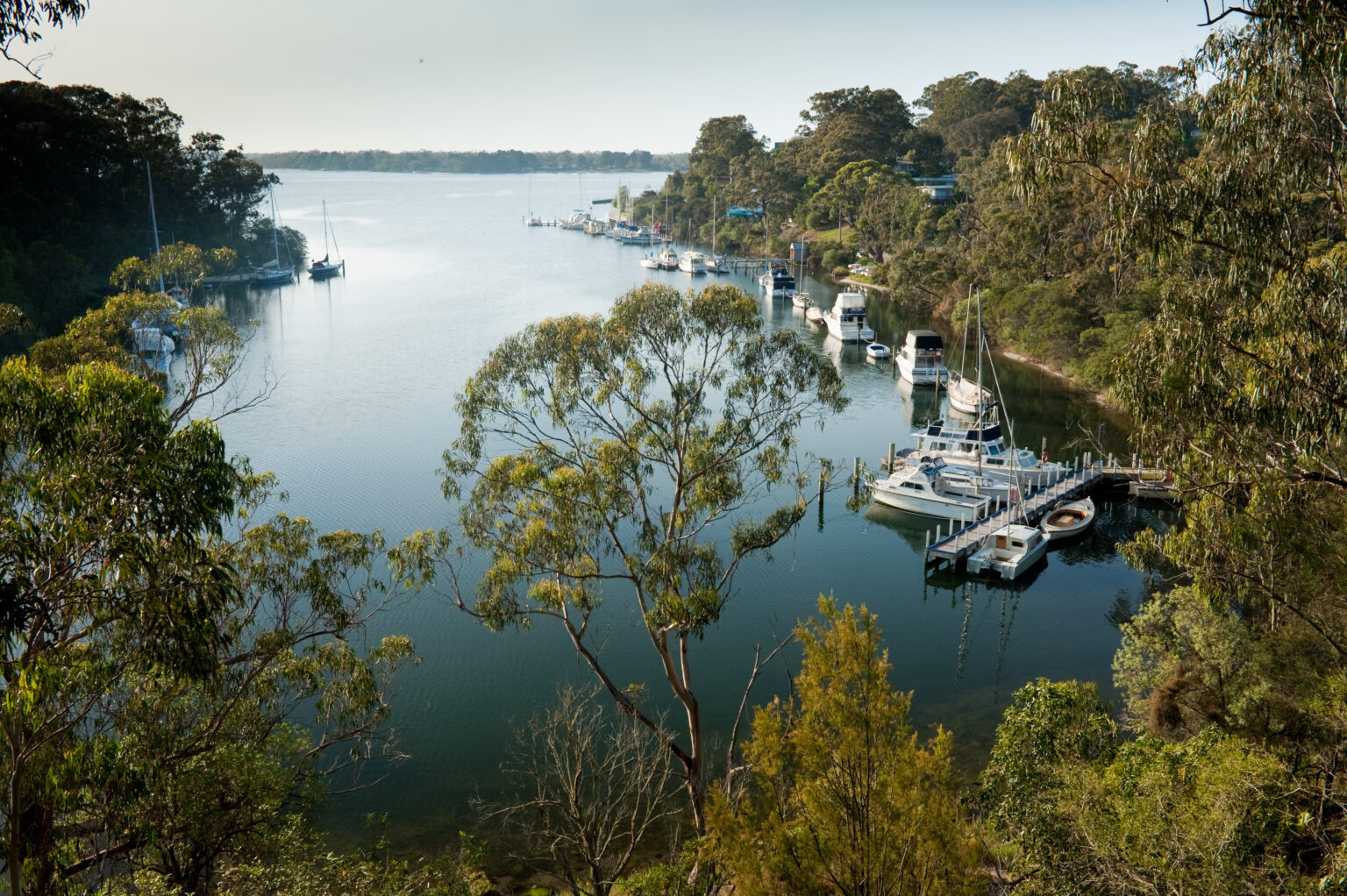 Metung _ Quieter Area, Bushland, Private Jetties (2)