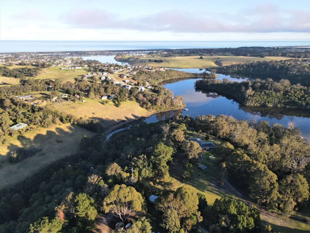 Wyanga Park winery drone photo